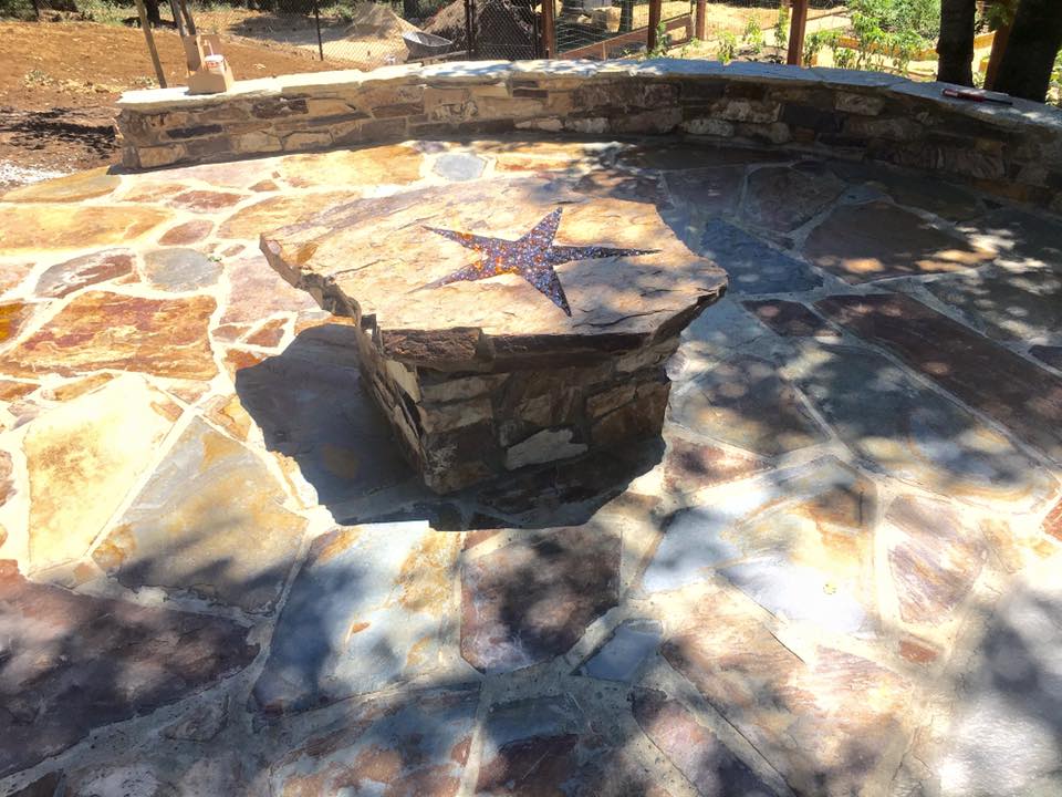 custom-made-fire-pits-cowboy-star-flagstone-patio-in-Sacramento-CA-by-Romeros-Landscape-Inc-001